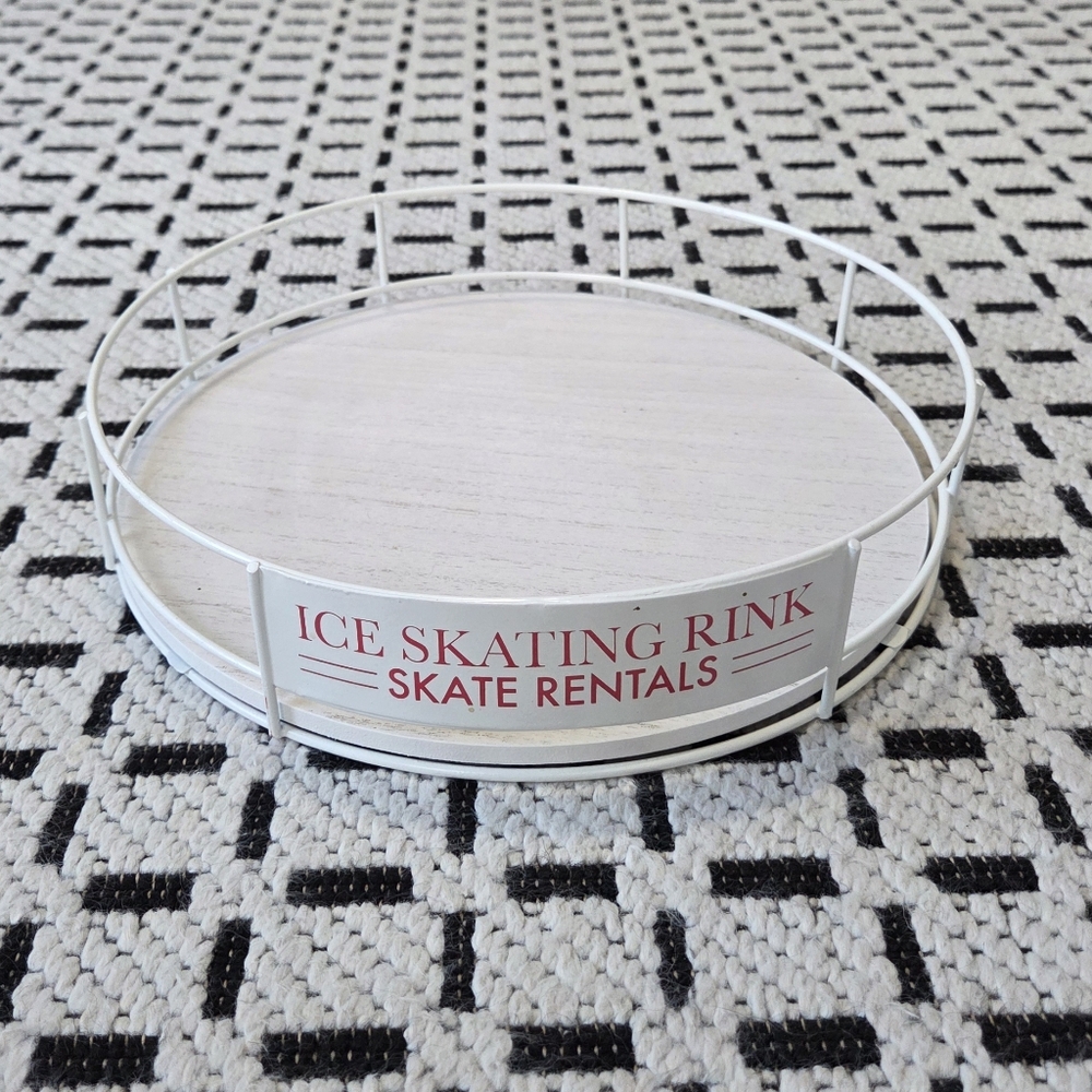 Horizon Group USA Staging Tray - Skating Rink
